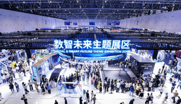 「含AI量」爆棚，硬科技产品扎堆登场，这份数贸会最强探展攻略请收好