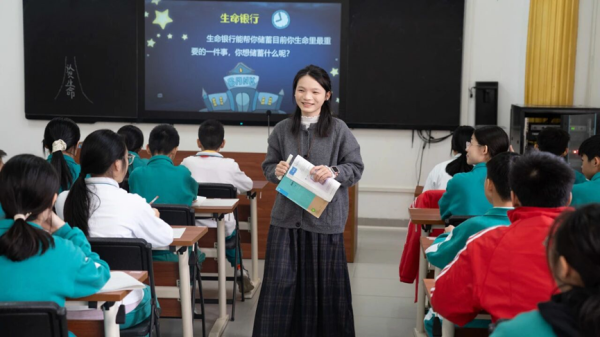 6954c1576413f-1 6954c1576413f-1