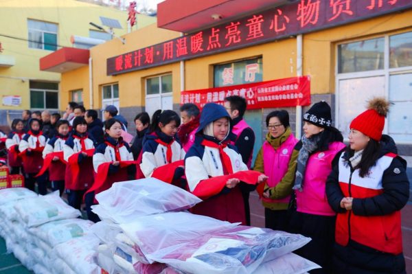 26012212575229031672