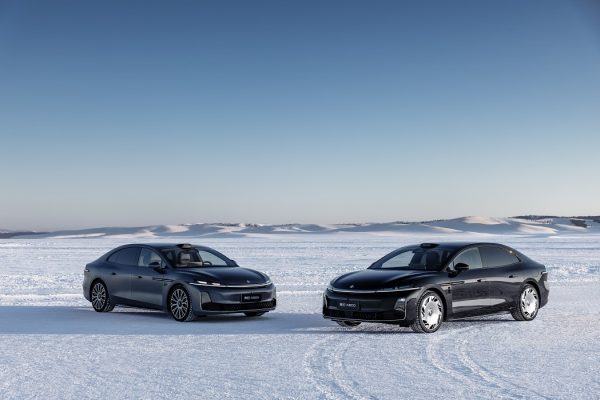 6390467639224977599349427-1