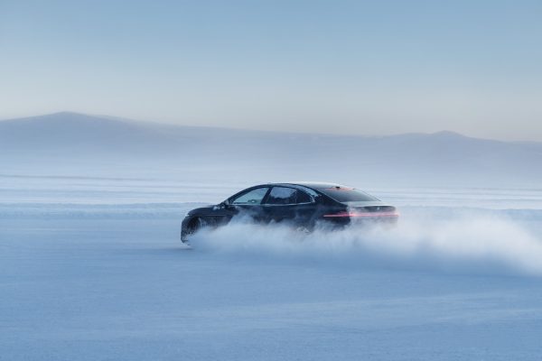 6390467641515597146417648-1