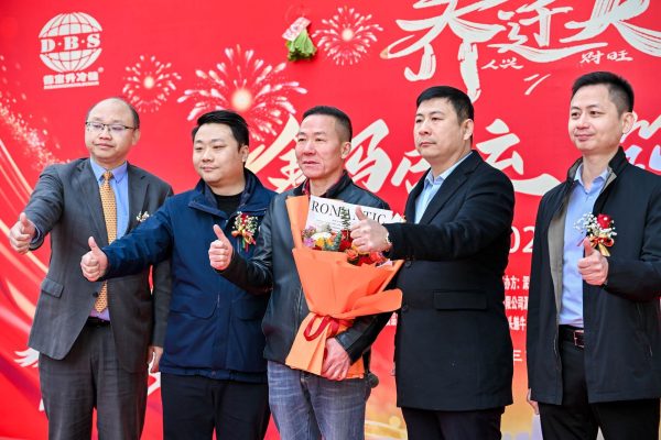 D3A3552094384D51034D47D09A18EE811924BC42_size272_w1920_h1280