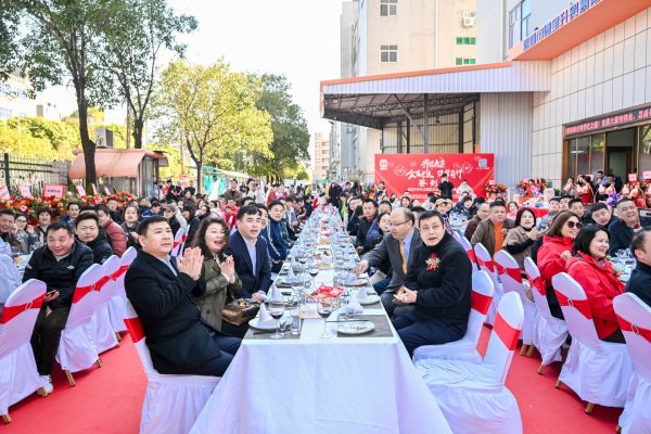 F6C61FAEE3E18814F62E684F1B029106B3BF7291_size410_w1920_h1280