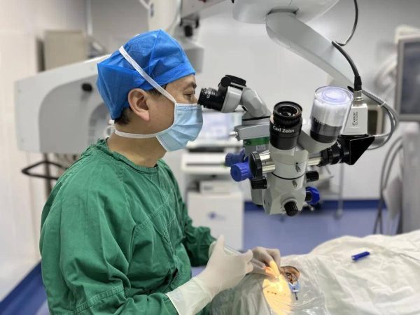 ad6a81c3926c415f8ab558bc8aa93f4d-1