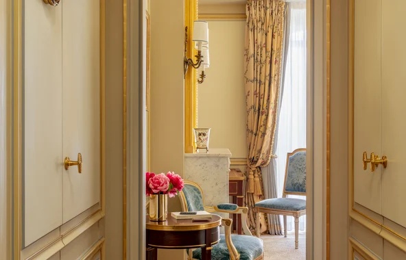 deab97ee957ca29185e91daa343f0a2f-2