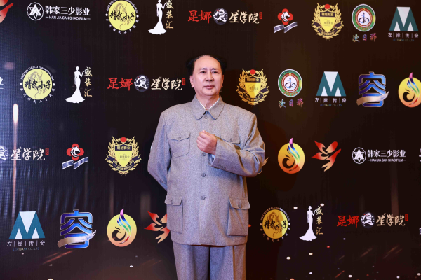 imagesPwyBgXadsbsF-1