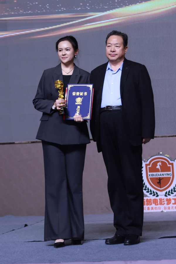 imagesYTNcKydEcTVt-1