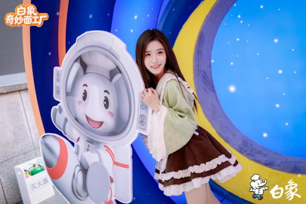 1766544640292761 1766544640292761