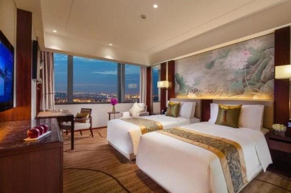 20260203125449768608900