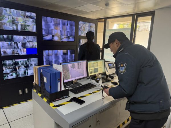 5f907782-7e3c-4b8e-a961-e482a4e61aca 5f907782-7e3c-4b8e-a961-e482a4e61aca