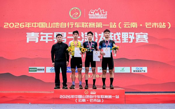 019d564eb1d64480b2a791da7b22e80d-1