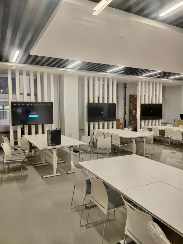 6390997072064433117402040 6390997072064433117402040