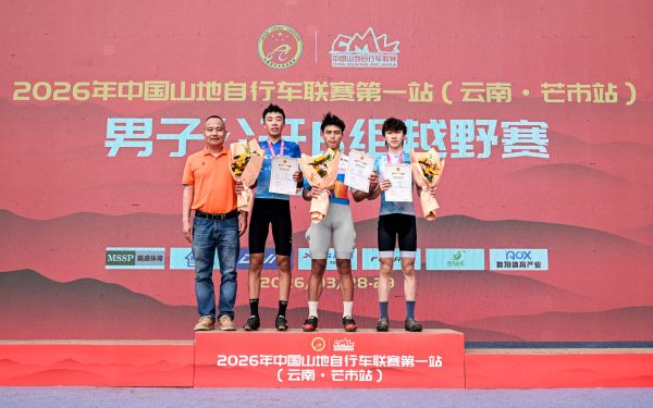 b97eb71e62b84ecdbf591f31b2da6055-1