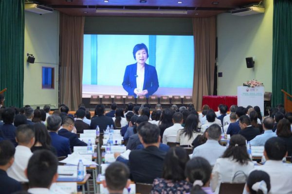 c9582f59-f45c-4757-b7d0-c7c2c04ea887-1