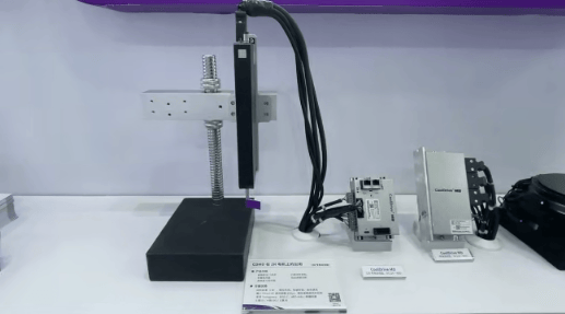 f25cf6f3b6ae4f0aabeea5d1560a5d04