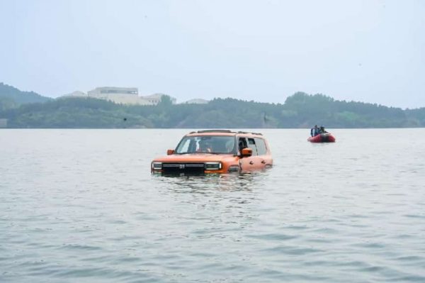 20260425172359409578923-1