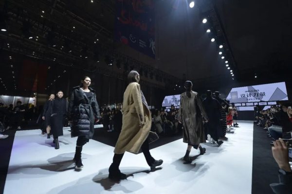 3d88d596-a9dc-49a7-85d4-ea9e414f7cdf