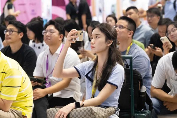 4e755376-ace6-470c-8290-1a3b7ae9e79c