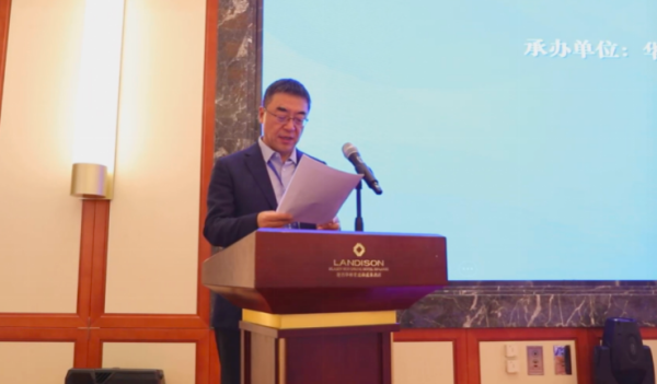 5a2c37183eb0a9fedbbbcba2d5bf6619u1