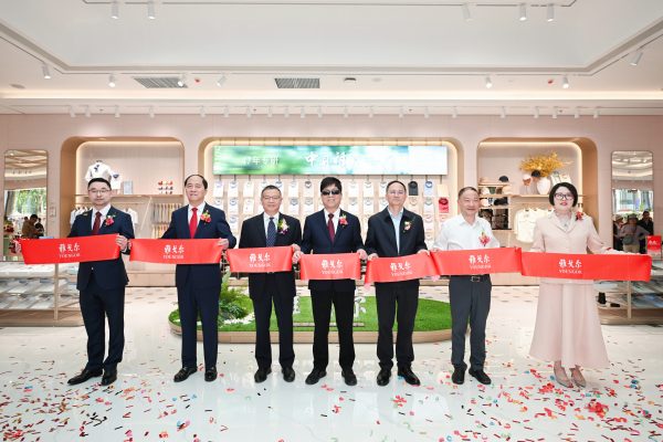 6391218764006384868919772