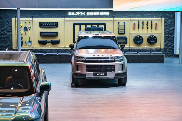 6391264579116218546178656