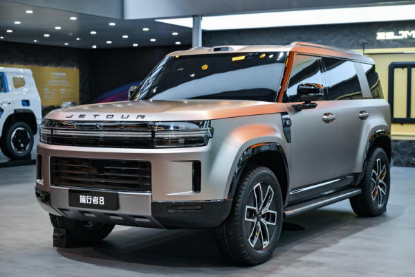 6391264580644782547809691