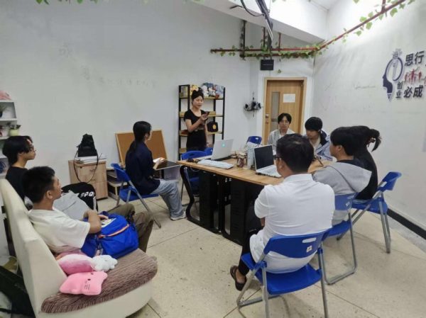 670b7e66-92c0-4bc7-93c1-240faa3feb9e