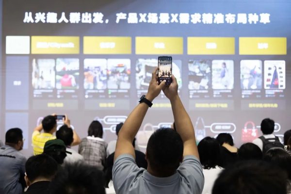 67b971e8-114d-46dc-8425-c0b18d2bb020