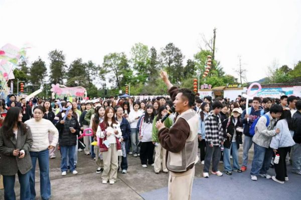 91628d9d-45c1-4b57-addb-644ffcb0256b