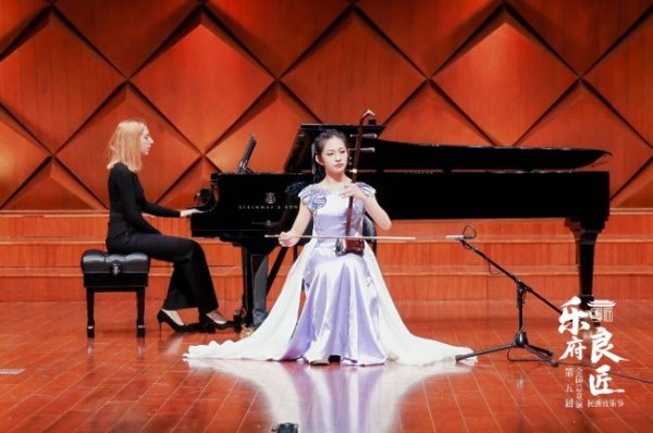 image10_sm-1 image10_sm-1