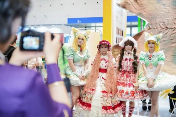 image3_sm-9 image3_sm-9