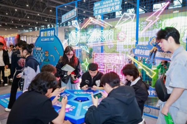 image9_sm-1 image9_sm-1