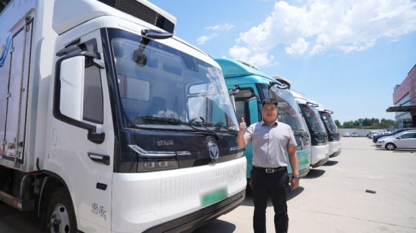 从燃油到纯电 石家庄头部冷链公司认准欧马可冷藏车