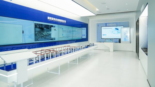 cdce4ec5110fd4cfc42d6450c13a7065