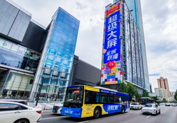 image1_sm-102