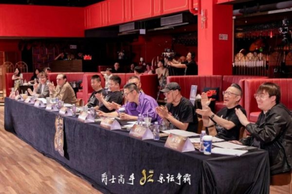image18_sm-2 image18_sm-2