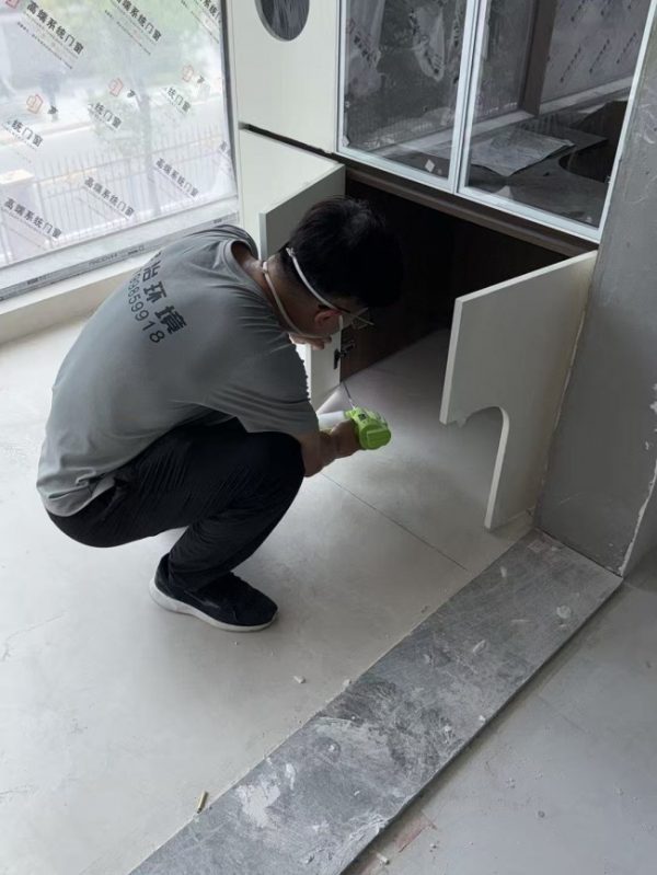image1_sm-54